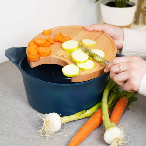 Planche à découper en bois pour cocotte 28 cm - Cookut