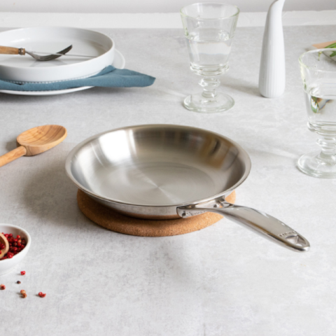 Poêle en inox 18/10 - 30cm "Ultraply" Castel'Pro – CRISTEL