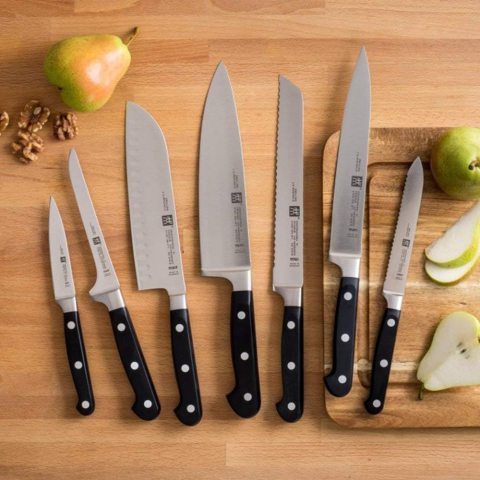 ZWILLING Professional S Bloc de couteaux 7 pièces – bambou, lames inox forgé, manches noirs, 11,5 x 16 x 29 cm
