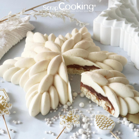 Moule 3D en silicone 100 % Platinum Céleste étoile/flocon 23,7 x 23,7 x 5,3 cm - Blanc - ScrapCooking