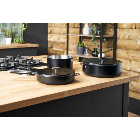 La Merveilleuse casserole rouge en acier inox amovible 20cm - Cookut
