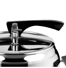 Autocuiseur Novia 9L inox 18/10, compatible induction - Lagostina