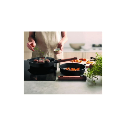 Poêle en fonte Eco Logic QXR 28 cm sans PFAS avec manche en bois amovible - Woll
