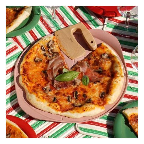 Le Formidable plat à pizza rose avec couteau - Cookut