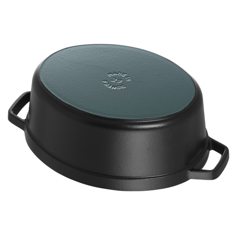 Cocotte ovale en fonte 29cm noir mat Staub